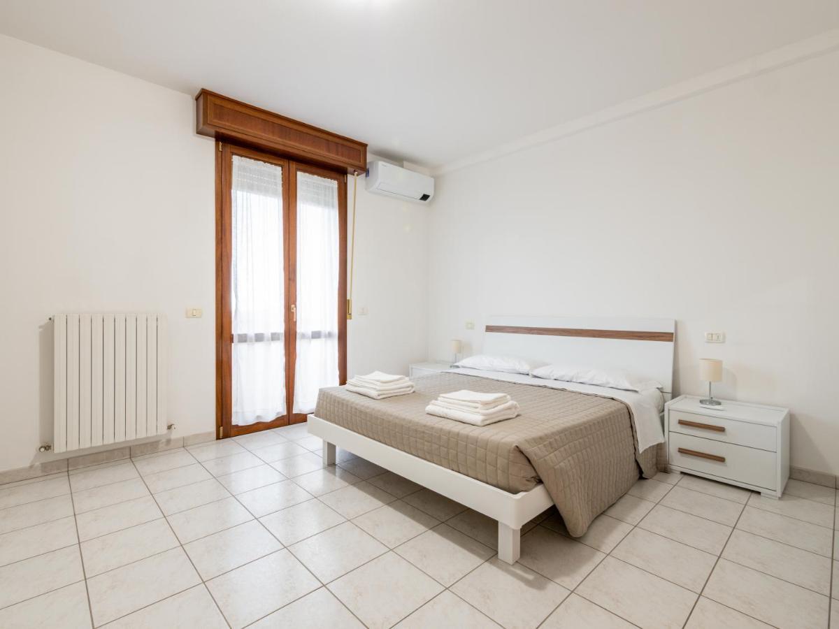 Ca' Mastro Bright Flat With Parking Apartman Tavullia Kültér fotó