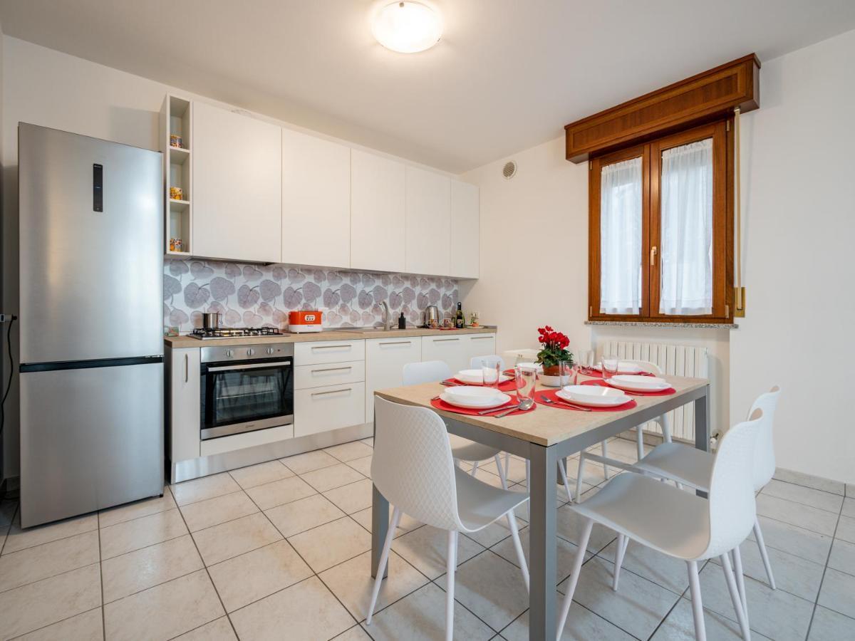 Ca' Mastro Bright Flat With Parking Apartman Tavullia Kültér fotó