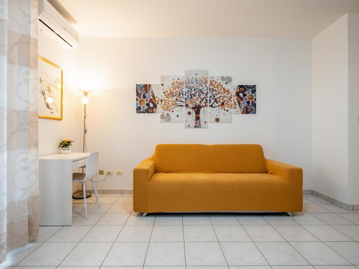 Ca' Mastro Bright Flat With Parking Apartman Tavullia Kültér fotó