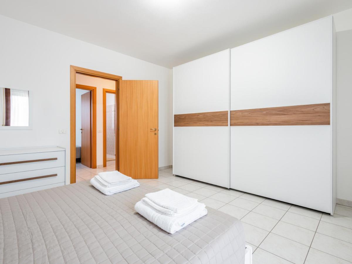 Ca' Mastro Bright Flat With Parking Apartman Tavullia Kültér fotó